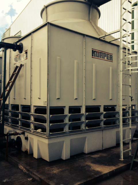 Torre de resfriamento compacta